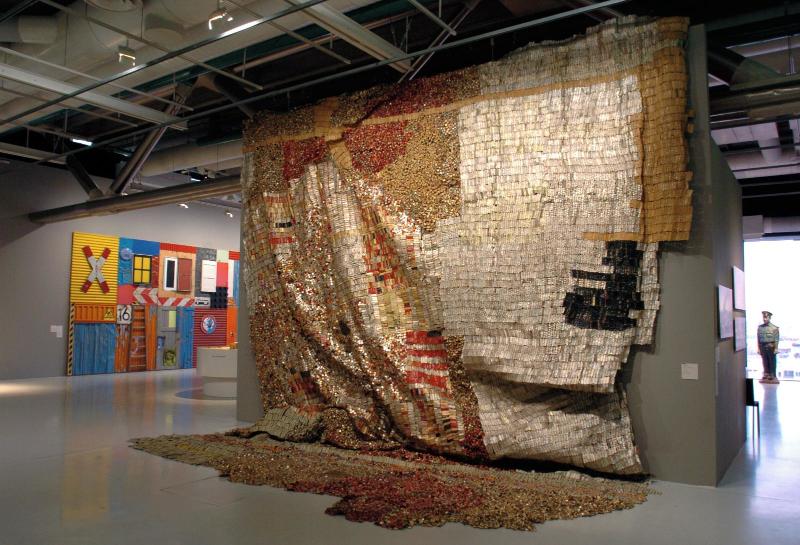 El Anatsui Musee Nationale DArt Moderne Centre