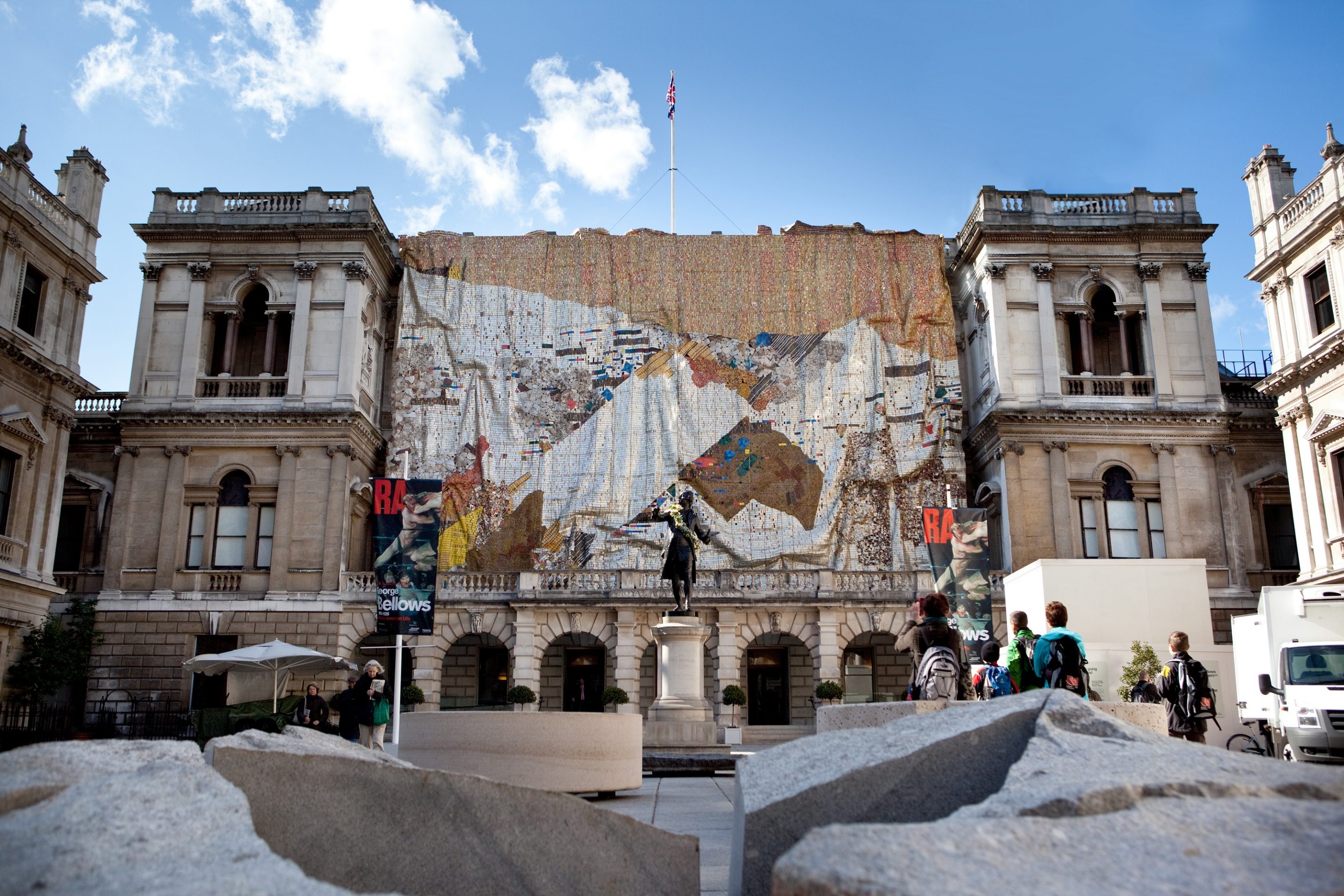 El Anatsui | El Anatsui, TSIATSIA – Searching for Connection, 2013