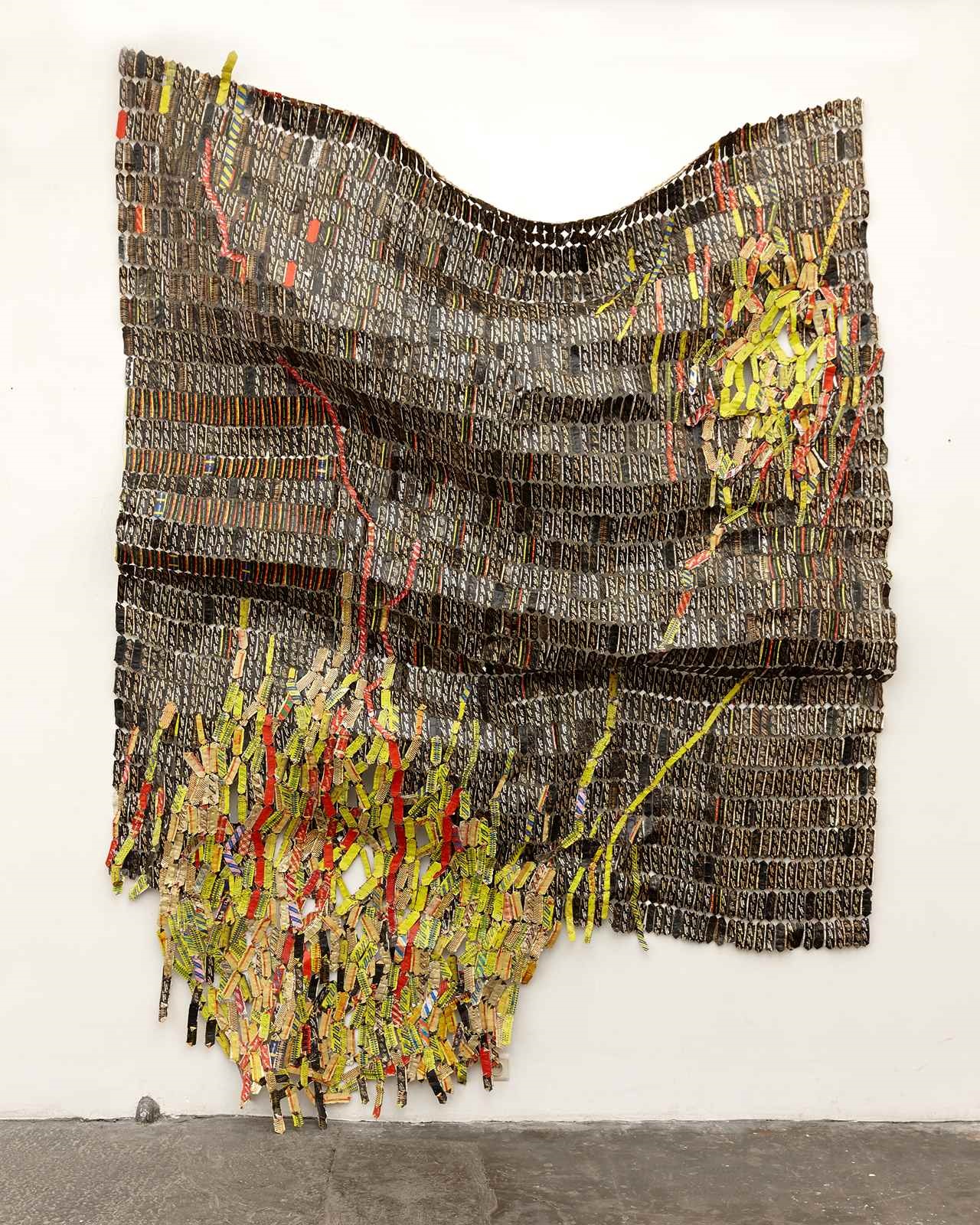 El Anatsui | Axel Vervoordt Gallery